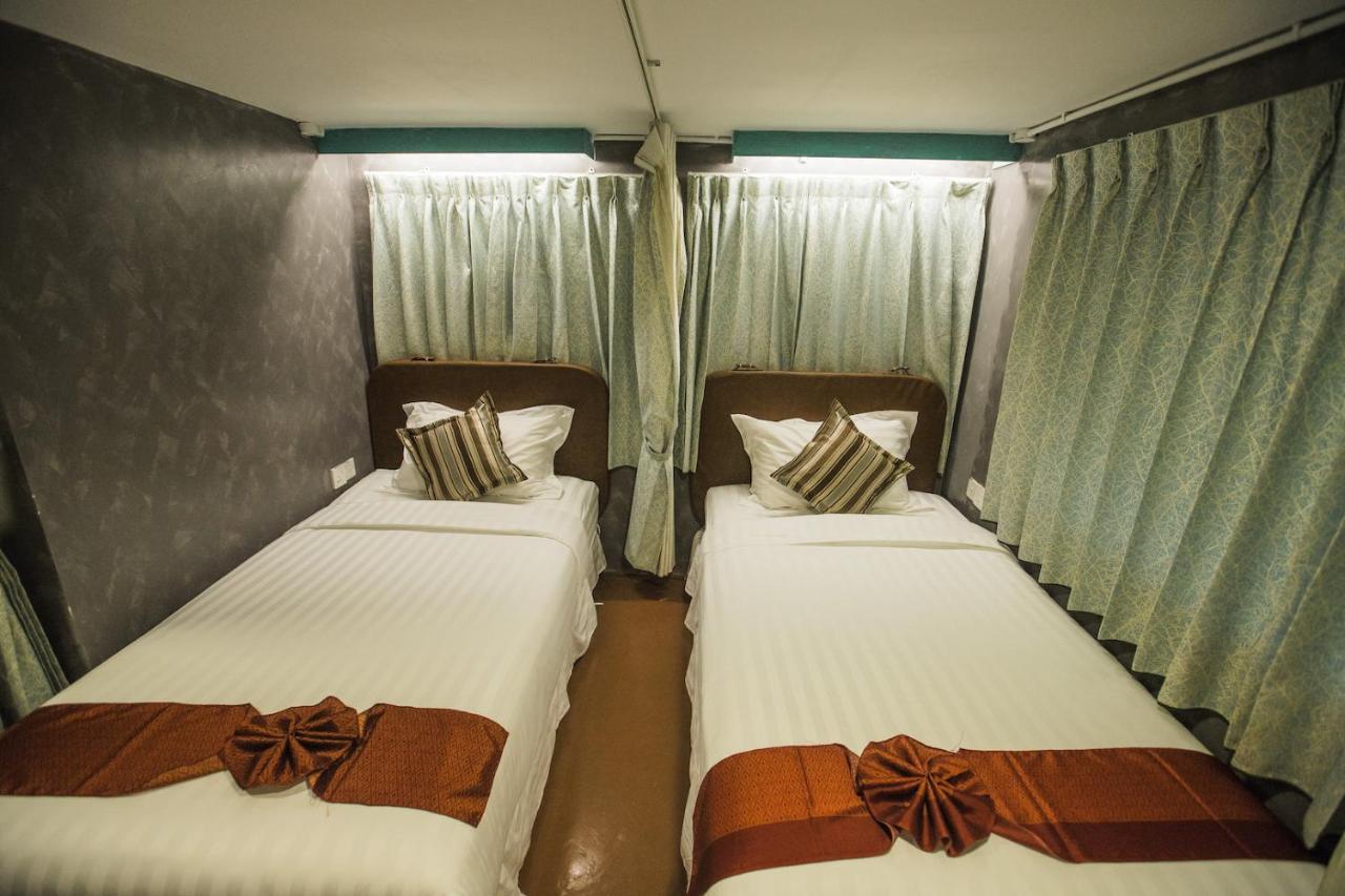 Rangoon Boutique House Hostel Εξωτερικό φωτογραφία